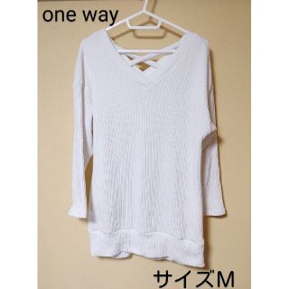 ワンウェイ(one*way)のone way＊ニット・長袖・サイズＭ＊無地・白＊トップス・レディース＊秋冬服(ニット/セーター)