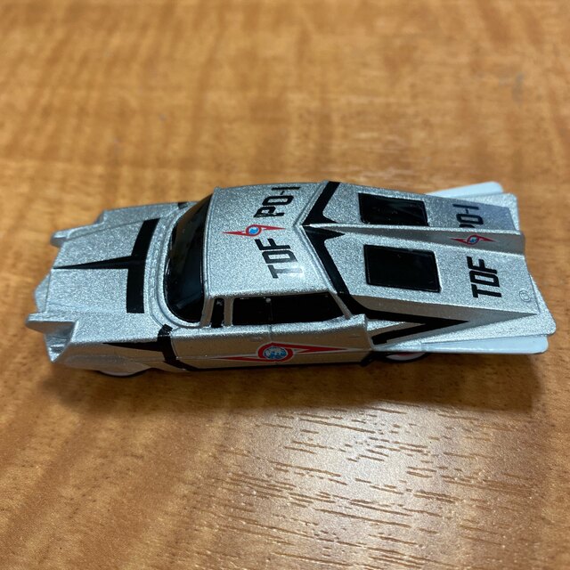 ミニカー　ポインター　ウルトラセブン　TDF−01  カッコイイ　円谷プロ AMIE】1/18 ウルトラセブン TDF PO-1 ポインター - ミニカー