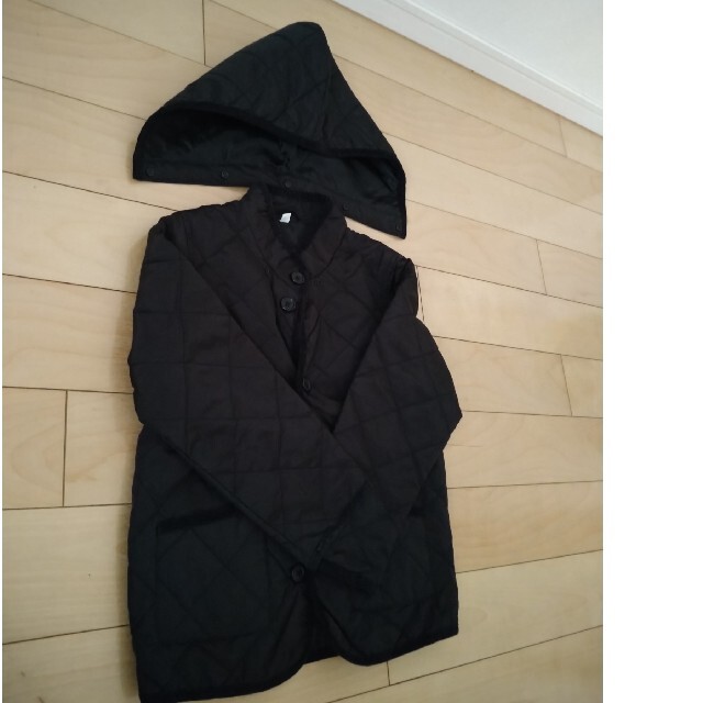 MUJI (無印良品)(ムジルシリョウヒン)のMUJIキルティングアウター　サイズ120 キッズ/ベビー/マタニティのキッズ服男の子用(90cm~)(ジャケット/上着)の商品写真