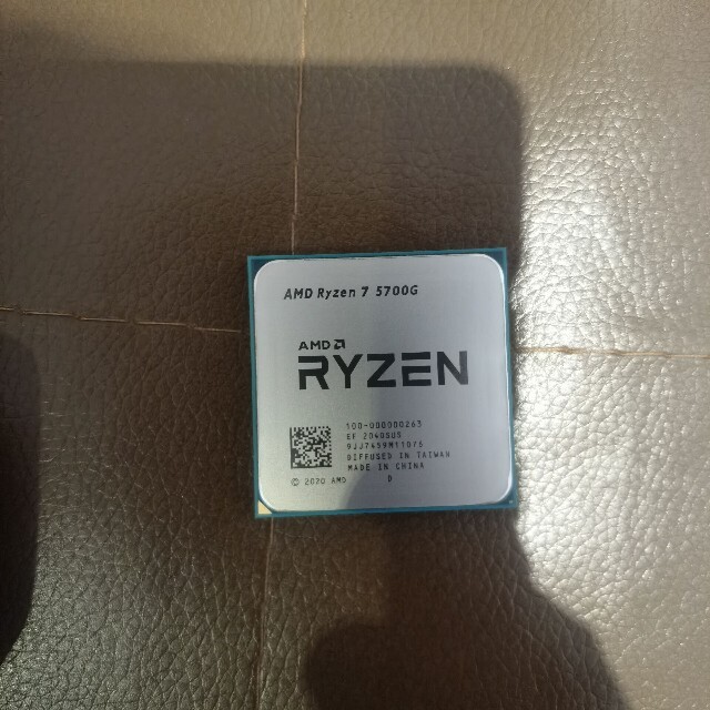 PC/タブレット分解品 CPU AMD Ryzen 7 5700G LGAソケット　インテル