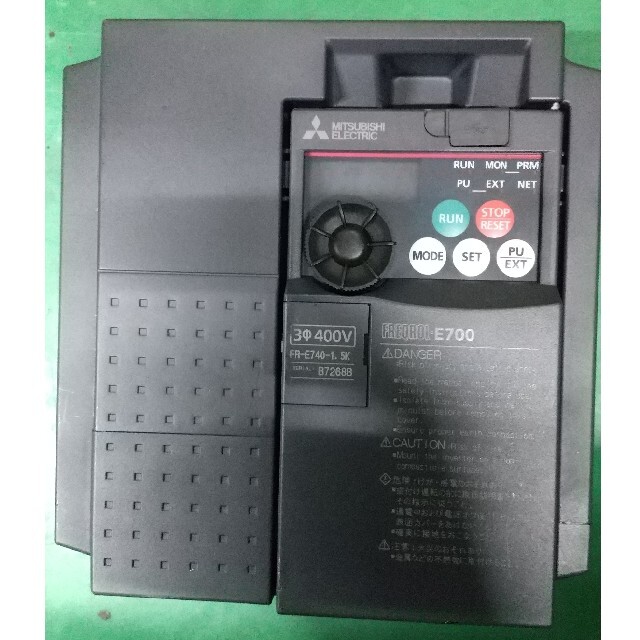中古取外品三菱電機インバータFR-E740-1.5K三相400V 【ポイント10倍
