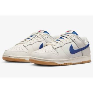 ナイキ(NIKE)の27 NIKE DUNK LOW SE Royal / Gum(スニーカー)