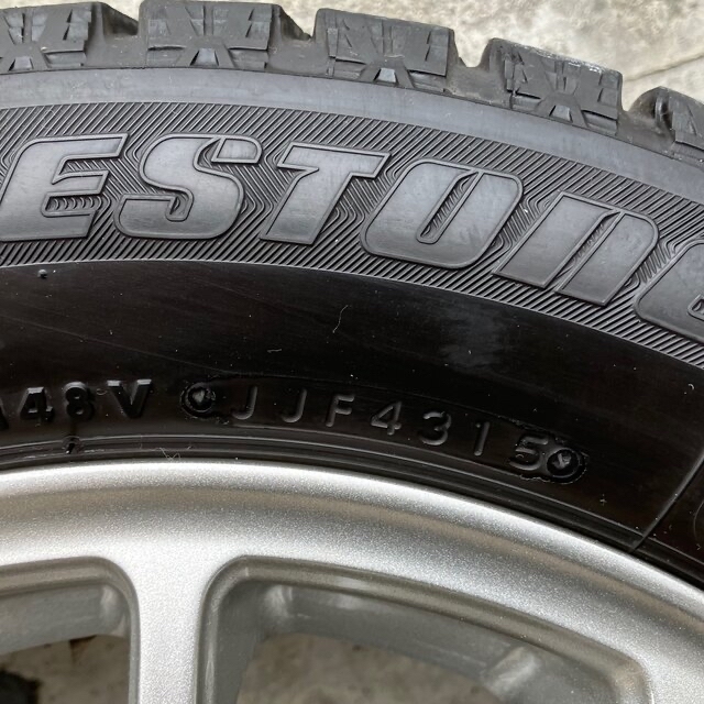 BRIDGESTONE   スタッドレス４本セット ブリヂストンブリザックREVOGZ