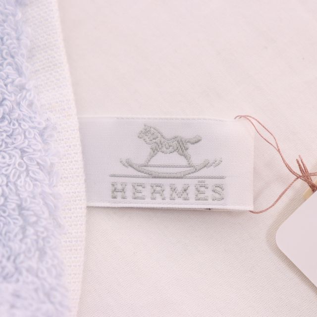 Hermes(エルメス)のHERMES　エルメス　バスタオル　ブルー　未使用品 インテリア/住まい/日用品の日用品/生活雑貨/旅行(タオル/バス用品)の商品写真