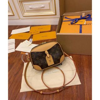ヴィトン(LOUIS VUITTON) ミニバッグ ショルダーバッグ(レディース)の ...