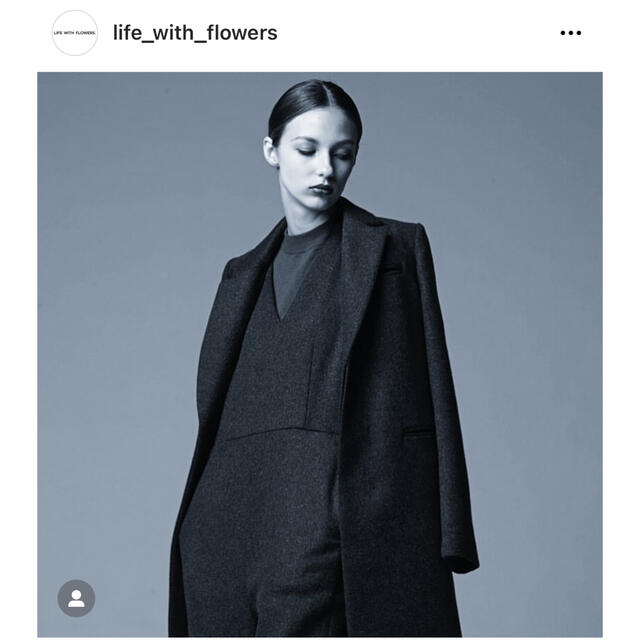 美品　life with flowers オールインワン BLACK 黒のサムネイル