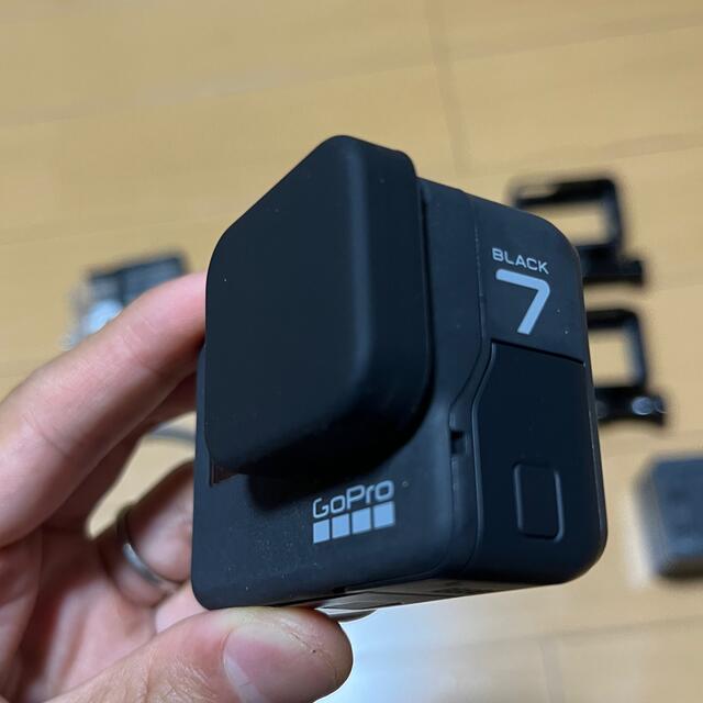 GoPro - GoPro HERO7 BLACK 本体＋その他パーツの通販 by すーさんの断