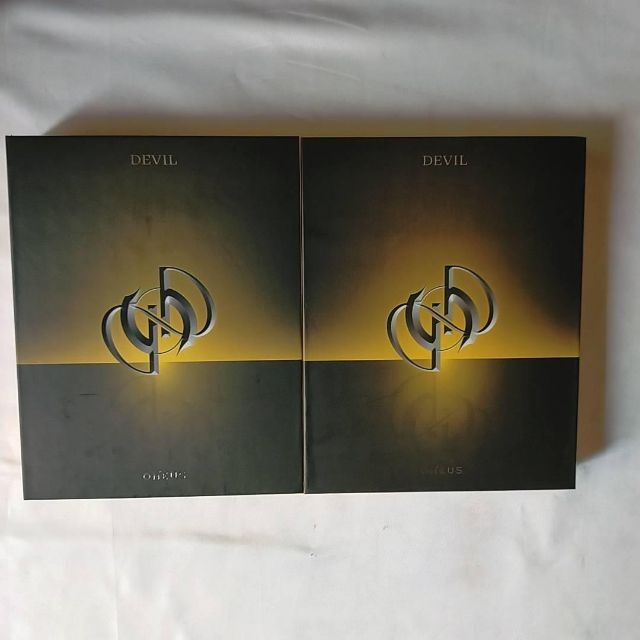 ONEUS / 1ST ALBUM ： DEVIL　セット エンタメ/ホビーのCD(K-POP/アジア)の商品写真