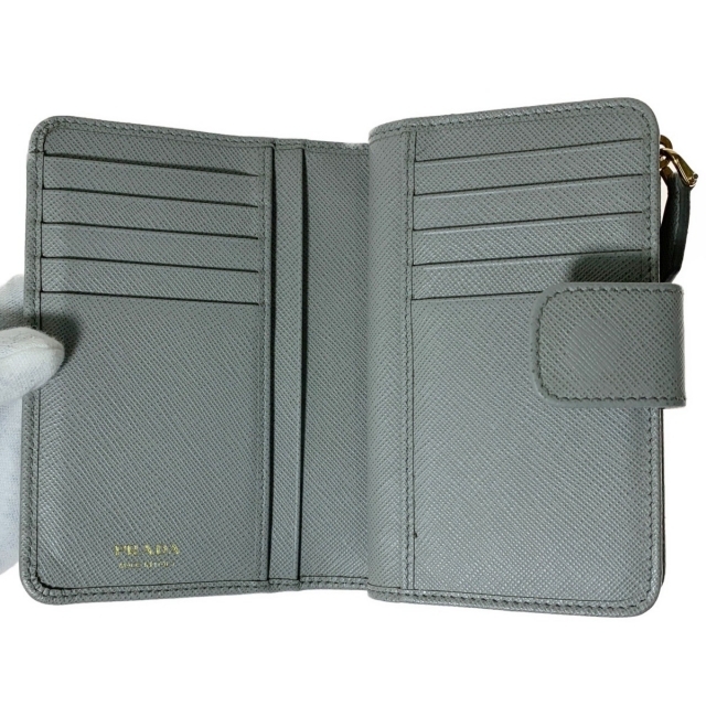 PRADA(プラダ)の▽▽PRADA プラダ 二つ折り財布　レディース 1ML225 グレー レディースのファッション小物(財布)の商品写真