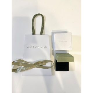 ヴァンクリーフアンドアーペル(Van Cleef & Arpels)のヴァンクリーフ Van Cleef&Arpels指輪 リング 紙袋 空箱 リボン(その他)