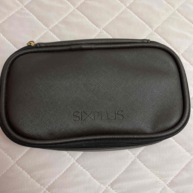 sixplus メイクブラシセット ポーチ付き コスメ/美容のキット/セット(コフレ/メイクアップセット)の商品写真