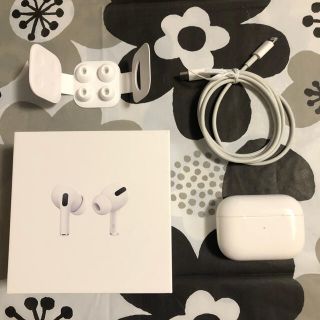 アップル(Apple)のairpods pro 第一世代(ヘッドフォン/イヤフォン)