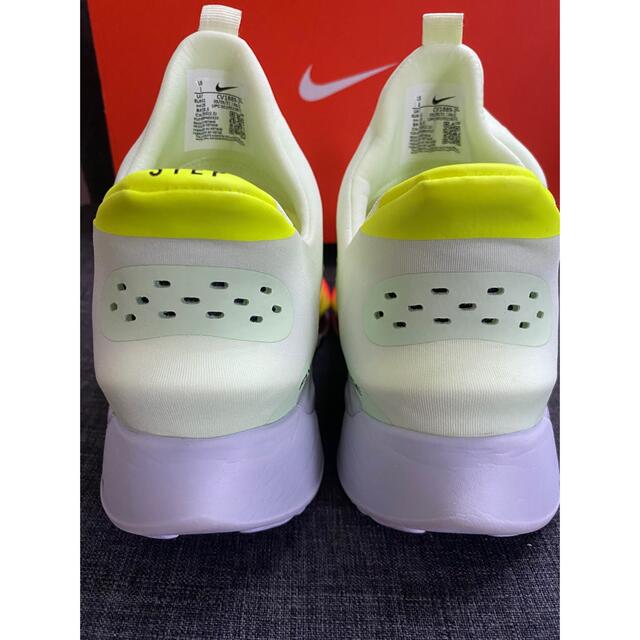 ☆新品未使用☆ナイキ(NIKE)エアズームテンポネクスト%フライイーズ ☆新品未使用☆ナイキ(NIKE)エアズームテンポネクスト%フライイーズ