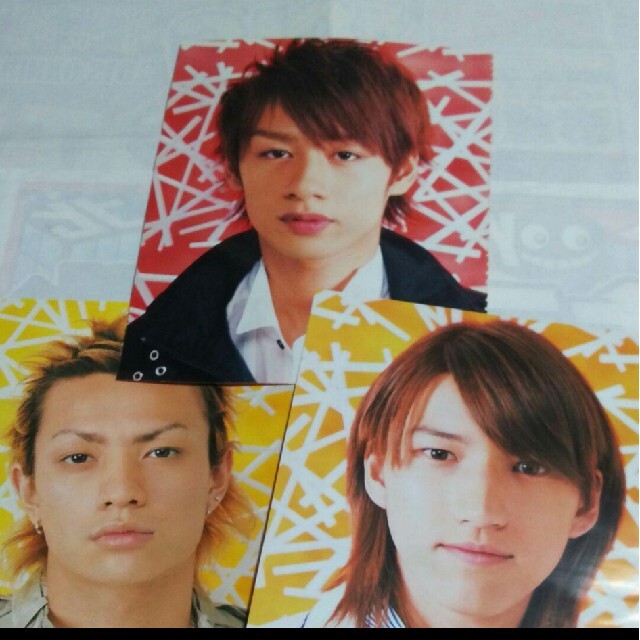 KAT-TUN(カトゥーン)の《1850》KAT-TUN     duet  2008年4月   切り抜き エンタメ/ホビーの雑誌(アート/エンタメ/ホビー)の商品写真