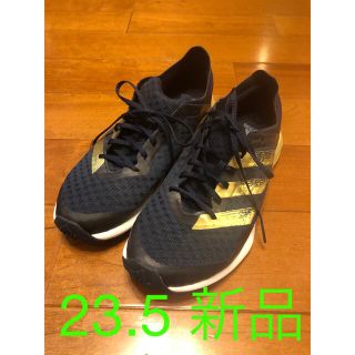 アディダス(adidas)のアディダス　スニーカー　23.5センチ　新品(スニーカー)