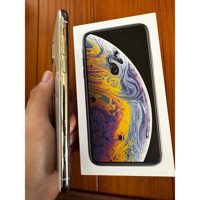 iPhone - アップル Apple iPhoneXS 256GB Silverの通販 by takshop ... アップル iPhoneXS 256GB Silver
