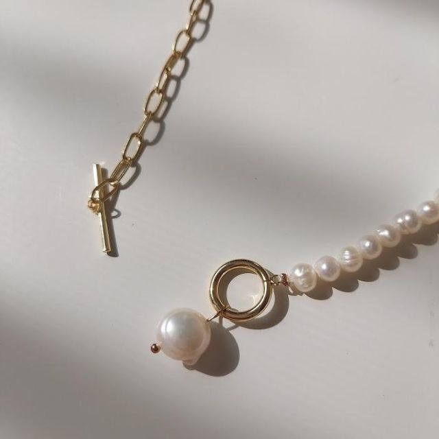 IENA(イエナ)のパール × チェーン ミックス ネックレス RN027 レディースのアクセサリー(ネックレス)の商品写真