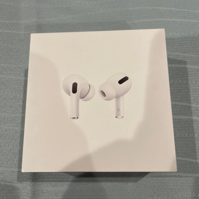 Apple(アップル)の【中古品】AirPods pro MWP22J/A スマホ/家電/カメラのオーディオ機器(ヘッドフォン/イヤフォン)の商品写真