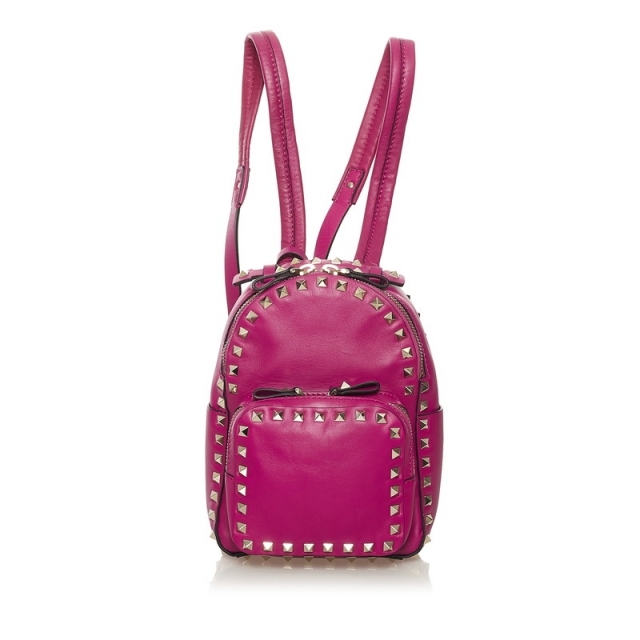 バックパッ VALENTINO ロックスタッズリュックの通販 by xxx's shop