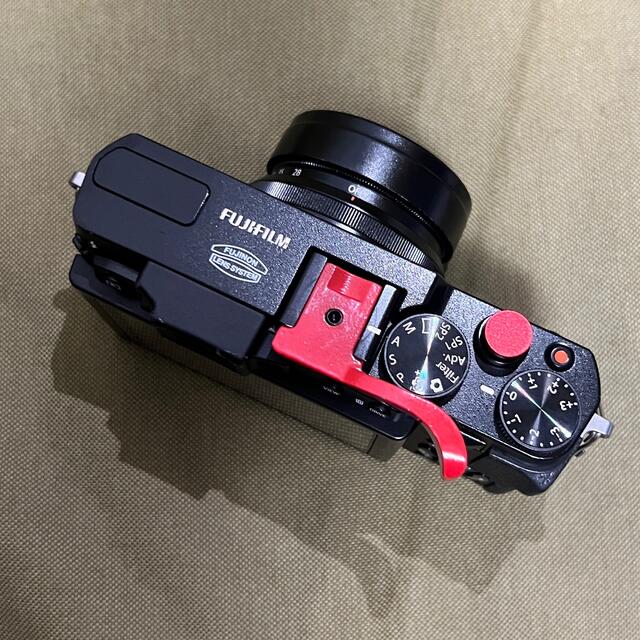 富士フイルム(フジフイルム)の富士フイルム FUJIFILM X30 スマホ/家電/カメラのカメラ(コンパクトデジタルカメラ)の商品写真