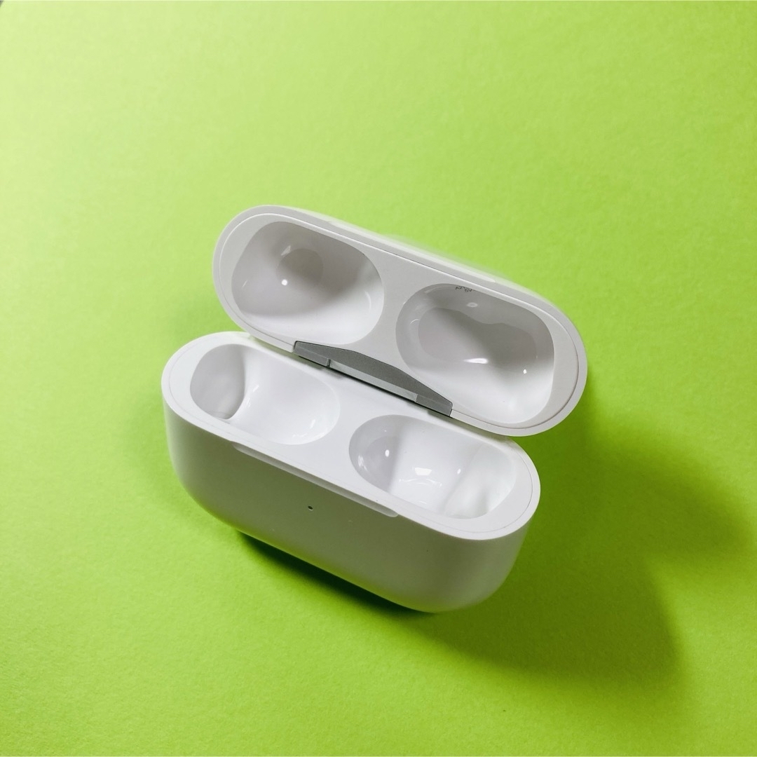 エアーポッズ エアポッズ プロ 充電ケースのみApple AirPods Pro