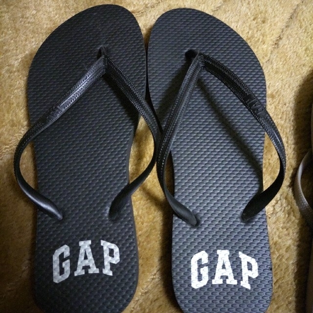 GAP(ギャップ)のGAP ビーチサンダル　７−８　L レディースの靴/シューズ(ビーチサンダル)の商品写真