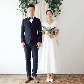 ラスト1点ウエディングドレス前撮りカジュアル結婚式二次会花嫁(ウェディングドレス)