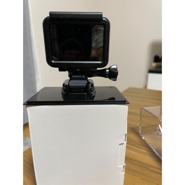 GoPro(ゴープロ)のGoPro HERO5 Black（グリップアーム付き） スマホ/家電/カメラのカメラ(ビデオカメラ)の商品写真