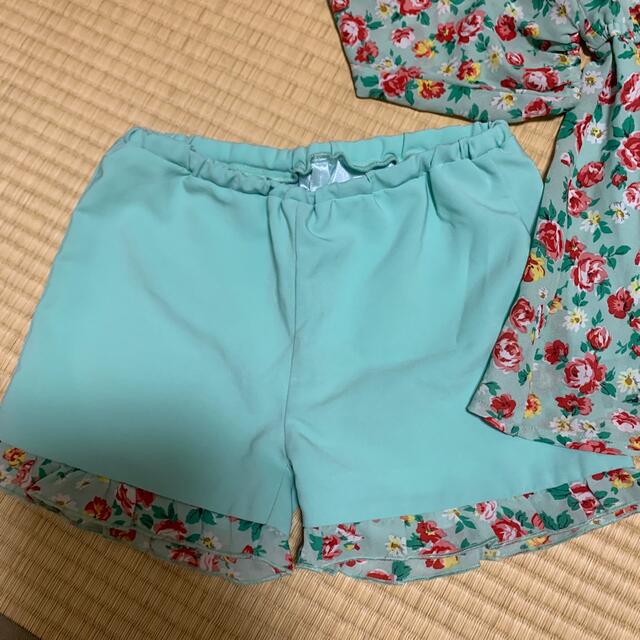 INGNI First(イングファースト)のイングファーストの花柄セットアップ キッズ/ベビー/マタニティのキッズ服女の子用(90cm~)(Tシャツ/カットソー)の商品写真