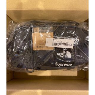 シュプリーム(Supreme)のsupreme north face steep waist bag 黒(ボディーバッグ)