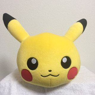 ポケモン(ポケモン)のピカチュウ ころりんフレンズ でっかいぬいぐるみ(ぬいぐるみ)