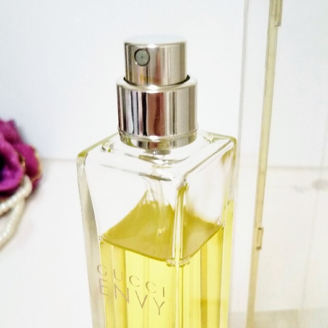 Gucci(グッチ)のk.com様専用【GUCCI】グッチ香水　50ml コスメ/美容の香水(香水(女性用))の商品写真