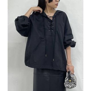 ラウンジドレス(Loungedress)のお値下げ◎Loungedress◎ミリタリーANORAK ブラック(パーカー)