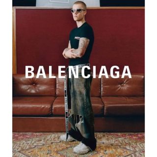 バレンシアガ(Balenciaga)のBALENCIAGA DESTROYED SKATER JEANS(デニム/ジーンズ)