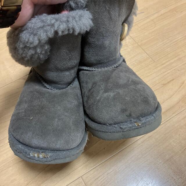 UGG(アグ)のUGGブーツ　16㎝ キッズ/ベビー/マタニティのキッズ靴/シューズ(15cm~)(ブーツ)の商品写真