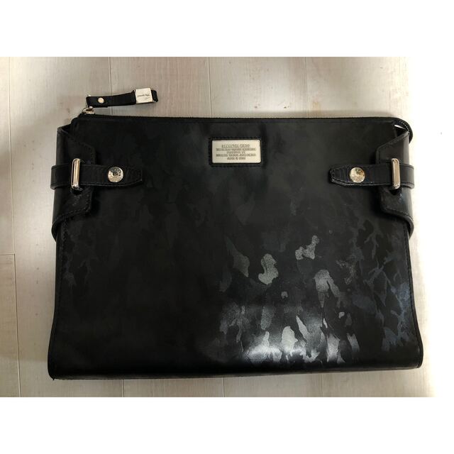 Samantha KINGZ クラッチバッグ 美品 ファッションアイテムを - maran