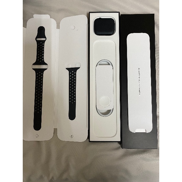 Apple Watch - Apple Watch Series7-45mmGPS+セルラーNike新品同様の ...