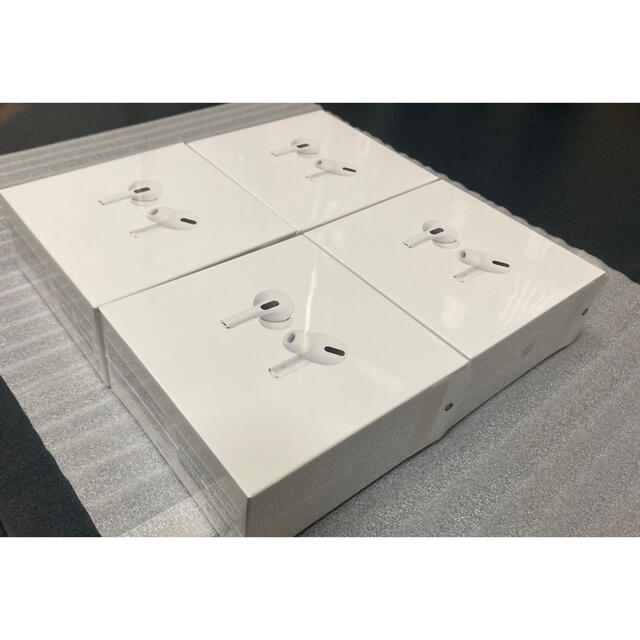 Apple(アップル)のAirPods Pro MLWK3J/A 新品未開封　4個まとめ売り スマホ/家電/カメラのオーディオ機器(ヘッドフォン/イヤフォン)の商品写真