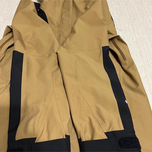 THE NORTH FACE(ザノースフェイス)のノースフェイス　マウンテンジャケット　ブリティッシュカーキ　NPW61800 L レディースのジャケット/アウター(ナイロンジャケット)の商品写真