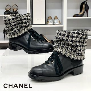 シャネル ショートブーツ ブーツ(レディース)(ホワイト/白色系)の