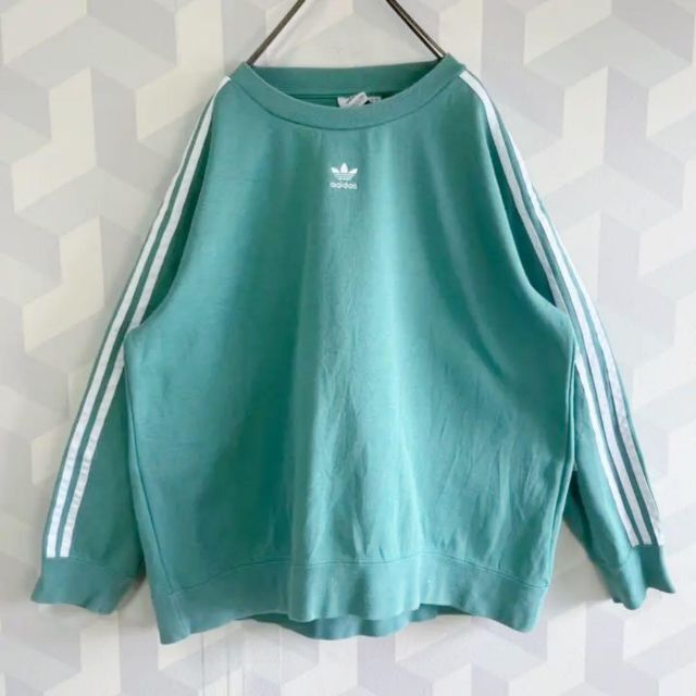 【アディダス】3XLサイズ刺繍センターロゴ スウェットトレーナー緑adidas