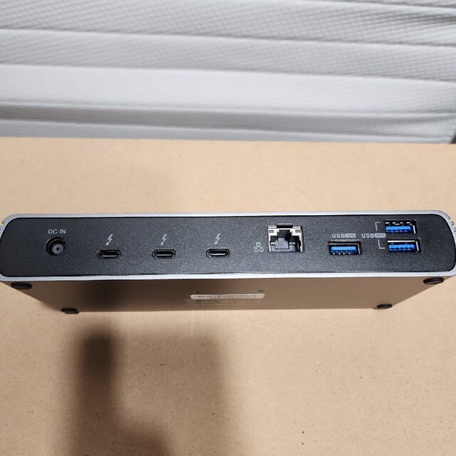 PC周辺機器【極備品】Thunderbolt4 dock