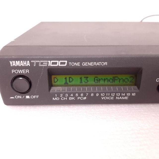 YAMAHA ヤマハ　TG100　MIDI音源モジュール 3