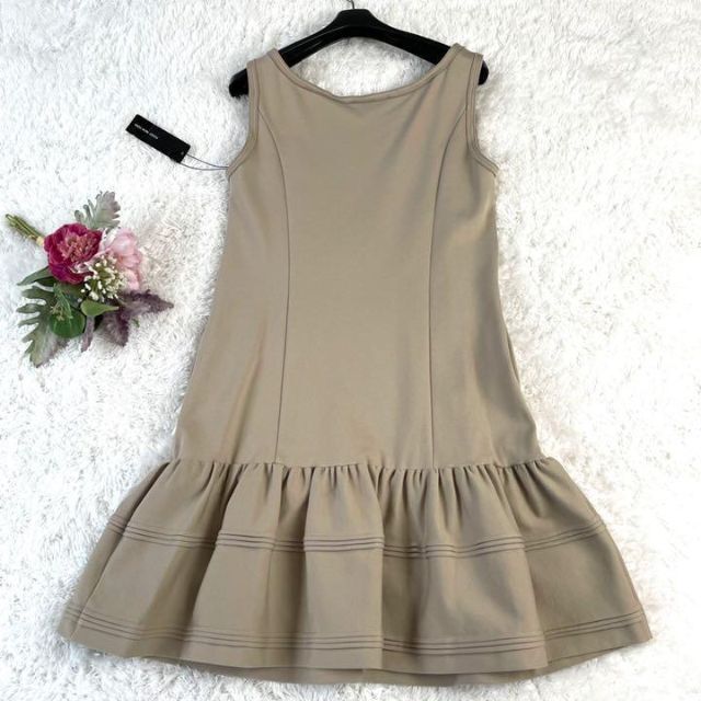 メール便可 2セットまで ✨新品【フォクシーニューヨーク】フリル