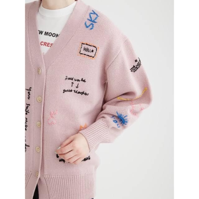 FUR FUR メッセージ刺繍カーディガン ニット/セーター トップス