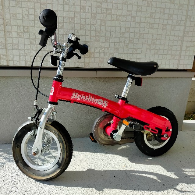 へんしんバイクs　レッド キッズ/ベビー/マタニティの外出/移動用品(自転車)の商品写真