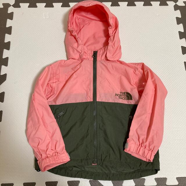 THE NORTH FACE(ザノースフェイス)のノースフェイス キッズ マウンテンパーカー 90 キッズ/ベビー/マタニティのキッズ服女の子用(90cm~)(ジャケット/上着)の商品写真