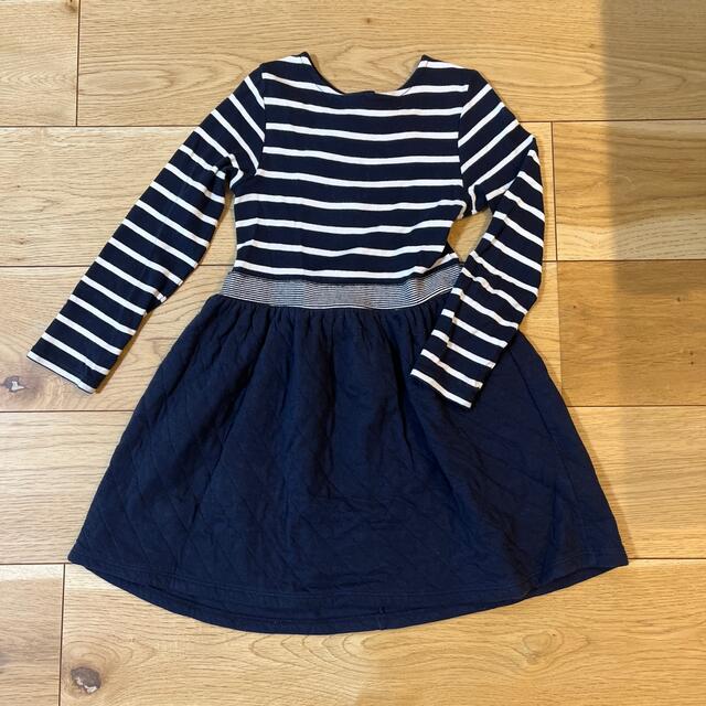 PETIT BATEAU(プチバトー)の【なな様専用】プチバトー　ボーダーワンピース　6ans/116cm キッズ/ベビー/マタニティのキッズ服女の子用(90cm~)(ワンピース)の商品写真