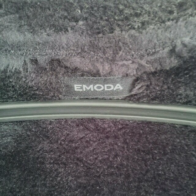EMODA(エモダ)のEMODA エモダ ムートンコート レディースのジャケット/アウター(ムートンコート)の商品写真