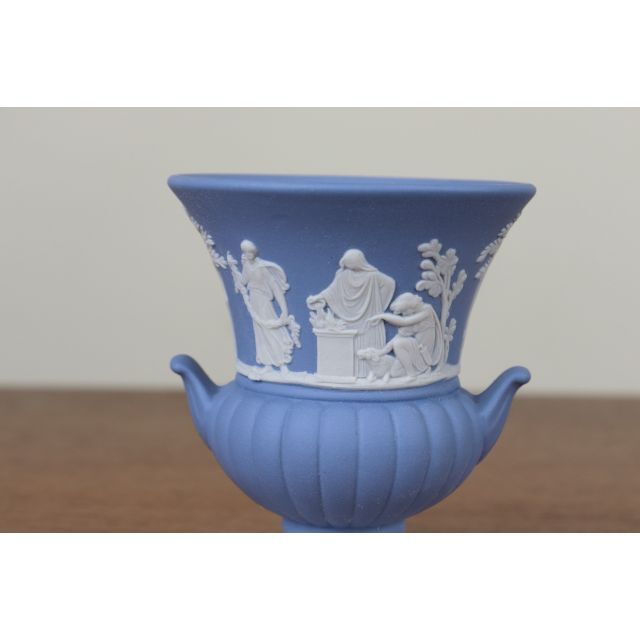 WEDGWOOD(ウェッジウッド)のウェッジウッド　ジャスパー　花瓶　ペールブルー　フラワーベース　ヴィンテージ インテリア/住まい/日用品のインテリア小物(花瓶)の商品写真